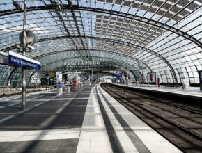 Berliner Bahnhof (Quelle: pixabay.com)