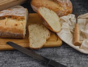Schimmliges Brot im Sommer verhindern